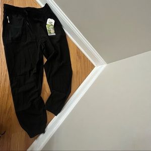 Libin Women’s Joggers Size Medium New With Tags